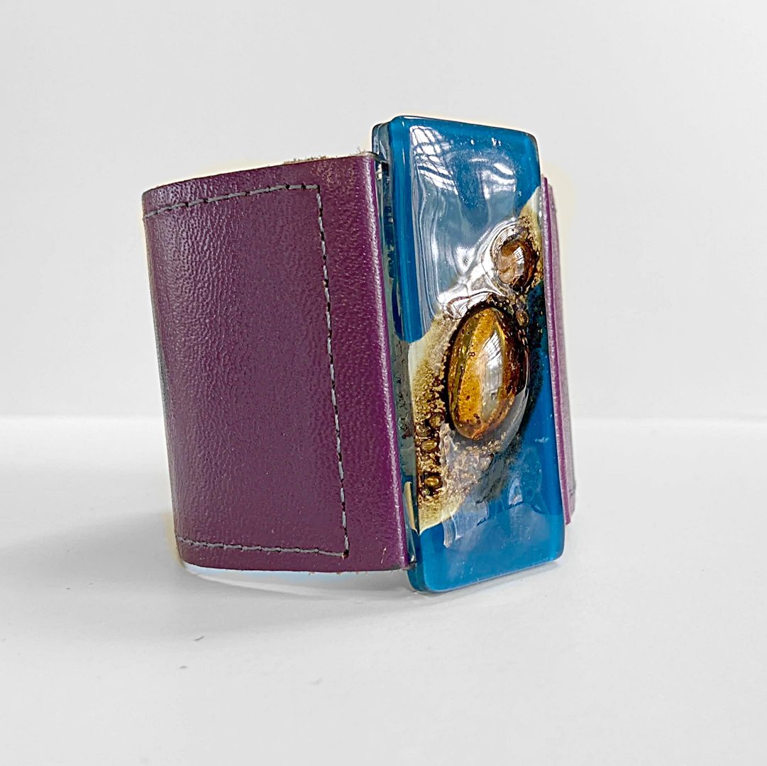 Handmade Leather Cuff with Recycled Fused Glass - Large Carolina Portillo