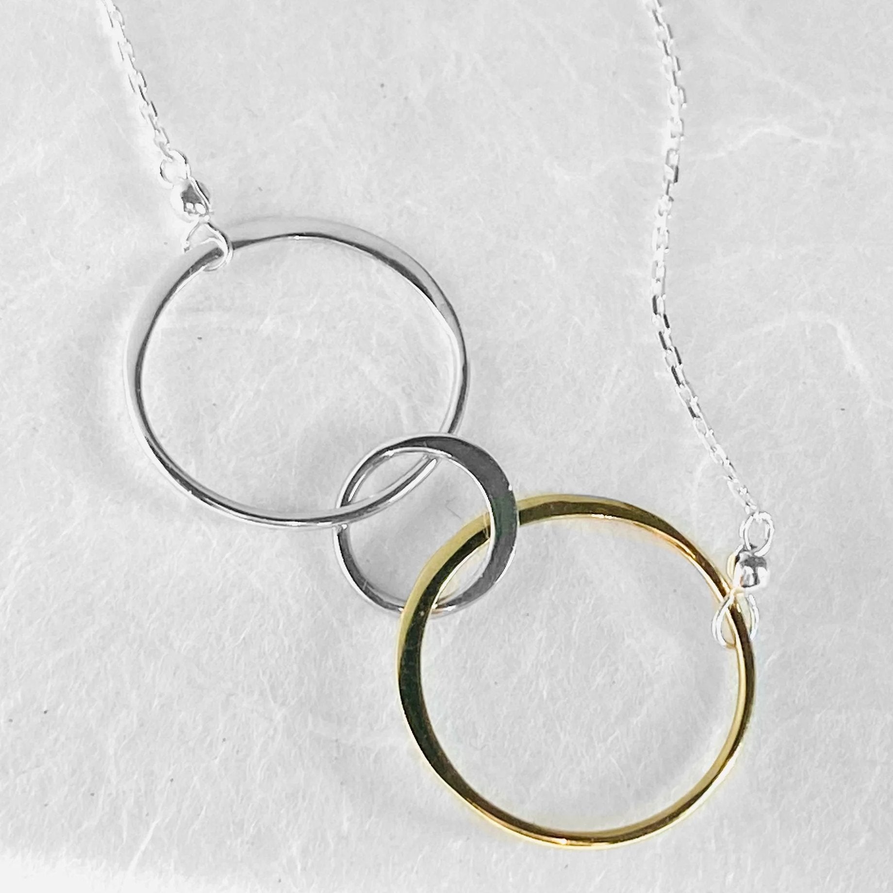 Uni-T, Circle Necklace, Infinity Necklace, Silver Necklace Janine Gerade