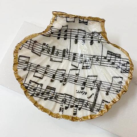 Music Notes Scallop Shell Ring Dish Ana Razavi