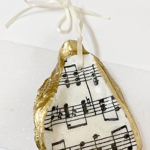 Music Notes Oyster Ornament Ana Razavi